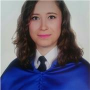 Titulada superior de música en la especialidad de clarinete y dos másters en educación se ofrece para dar clases de lenguaje musical, clarinete, canto moderno, armonía, análisis, historia de la música e iniciación musical a todos los niveles en Cartagena